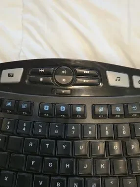 Logitech K35 Logitech | Computers, Laptops & Parts | Logitech K35 Comfort Wave ...